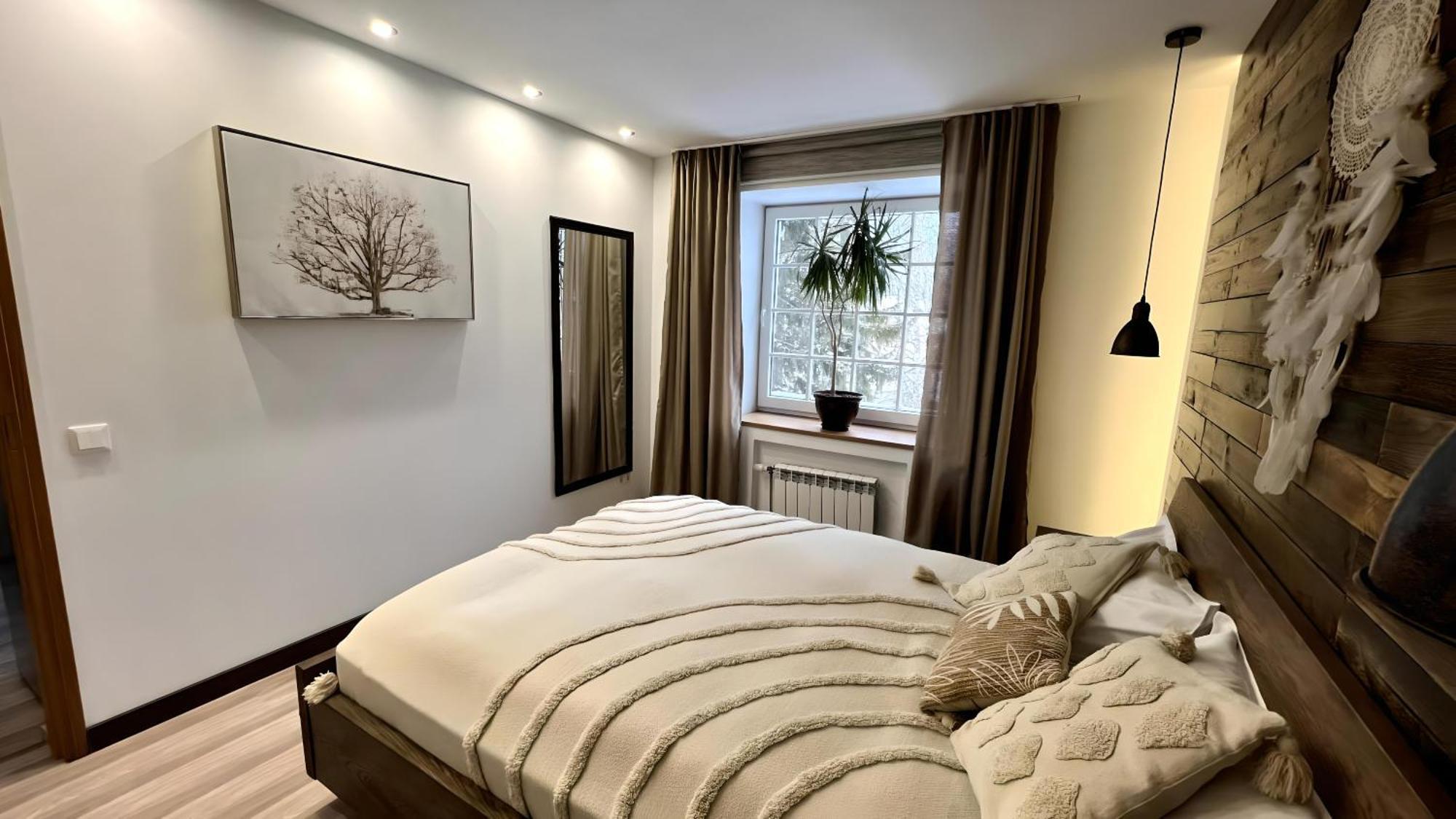 Historic Charm - Cozy Nordic Retreat In Time-Honored Residency Apartman Tallinn Kültér fotó