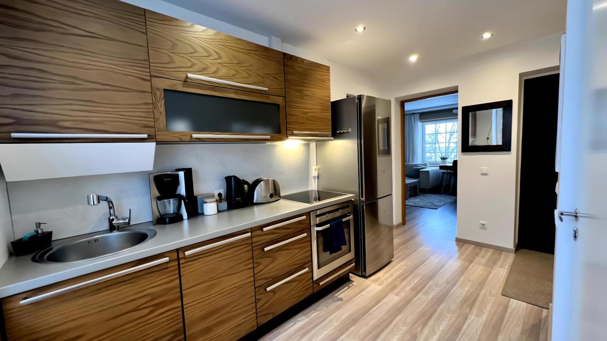 Historic Charm - Cozy Nordic Retreat In Time-Honored Residency Apartman Tallinn Kültér fotó